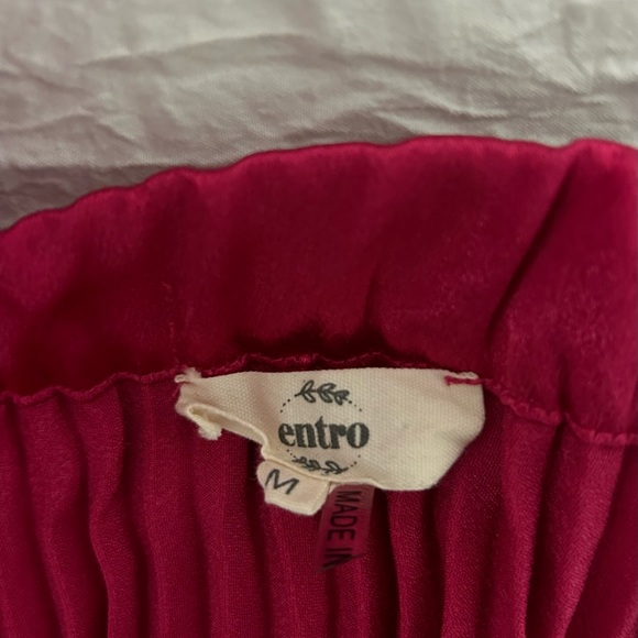 Entro Pink Satin Pleated Maxi Skirt - Picture 2 of 3